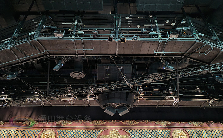 泰州通用舞臺設備、舞臺幕布與您攜手共進 結(jié)合現(xiàn)代科技為客戶打造與眾不同的視覺盛宴